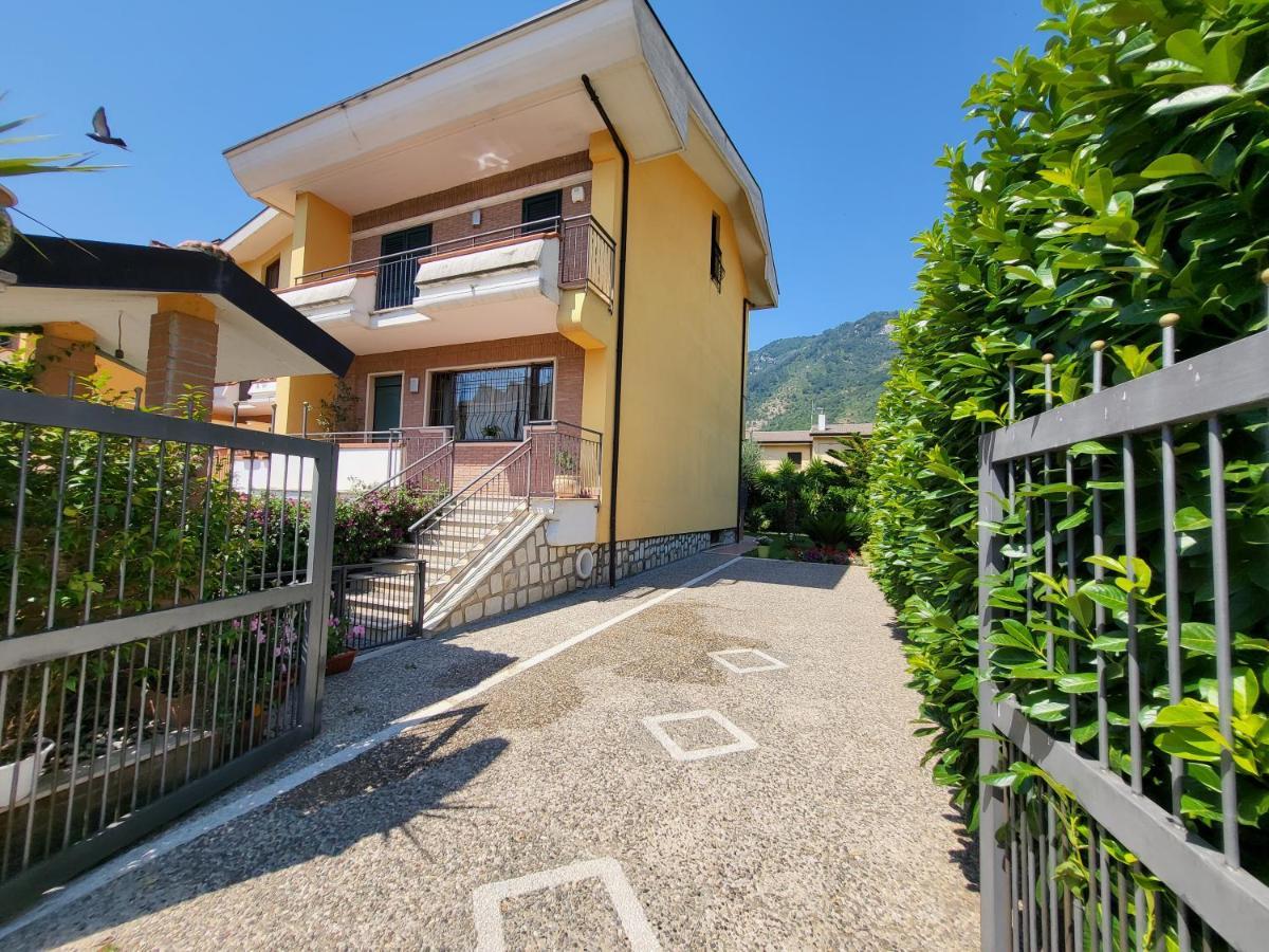 B&B Rossella Montoro Inferiore Exteriör bild